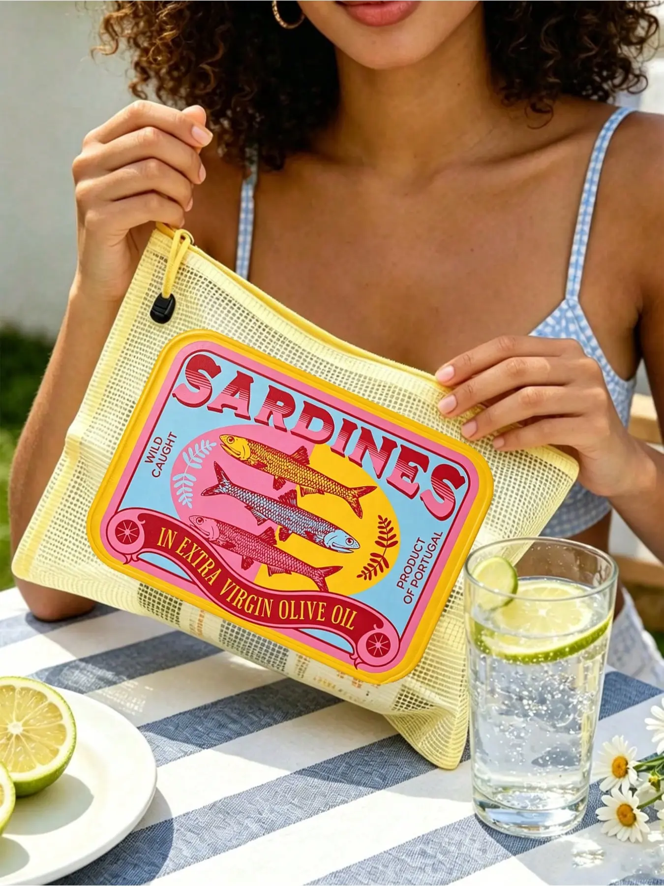 Vintage Sardine Waterproof Transparent Beach Cosmetic Bag with Rainbow Trout Print, Large Capacity Nylon Zipper Storage Pouch for Swimming Diving Cruise, Multi-use Organizer Gift for Bridesmaids Friends Summer Vacation