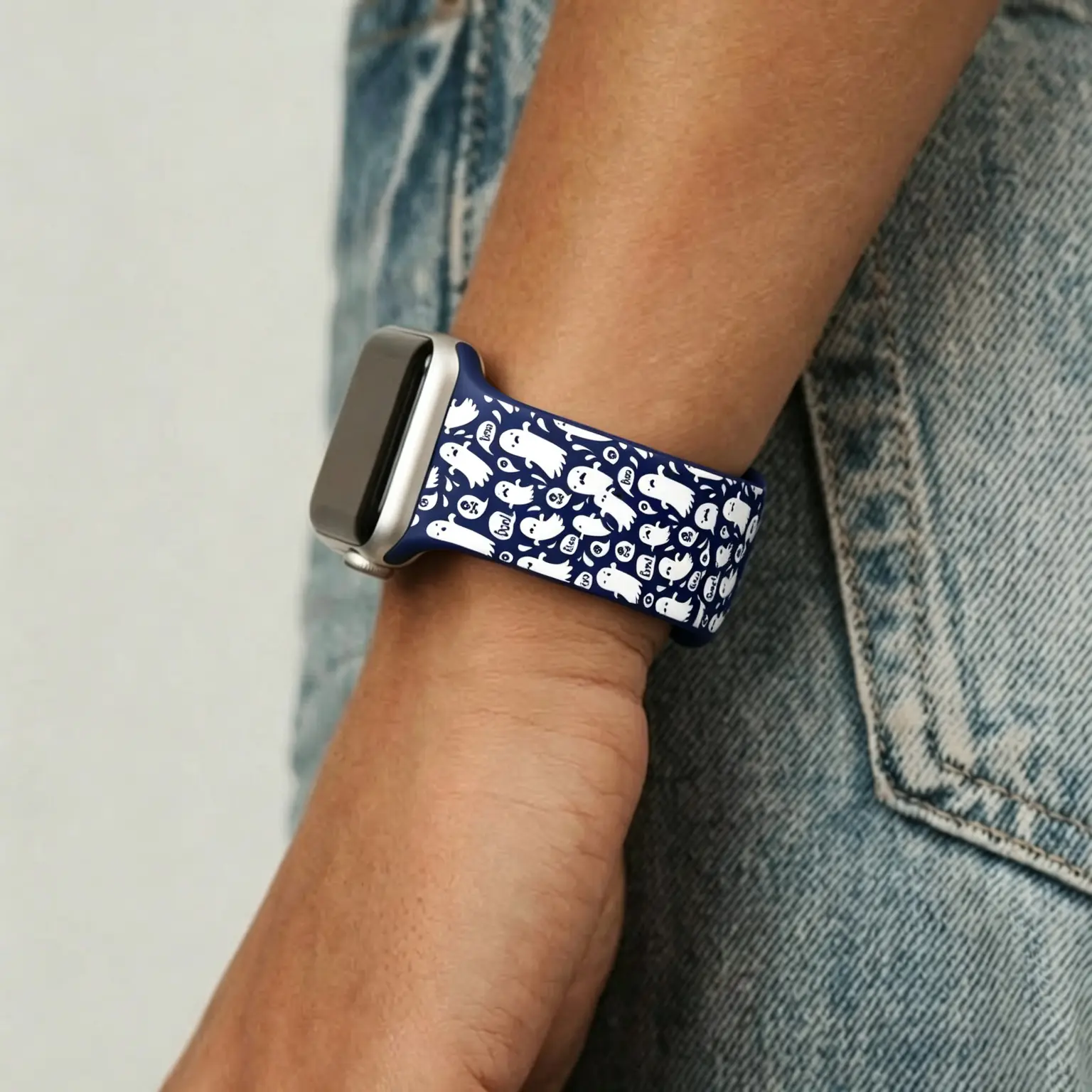 Dark Blue Boo Ghost Skull Print Silicone Smart Watch Band - Adjustable Fit, Fully Water Resistant, Multi-Size Cute Halloween Replacement Bag Strap, Soft Comfort Wrist Accessory For Holiday Matching, Water Proof, Wearable
