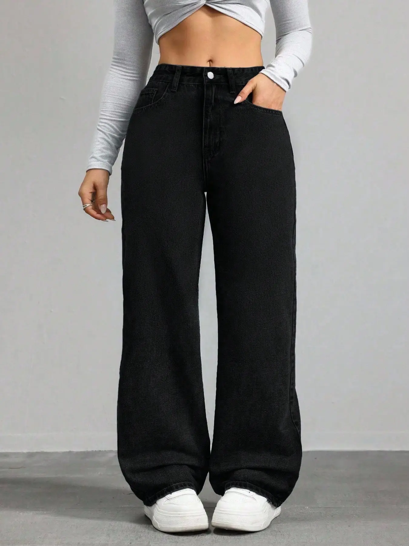 Washed Wide-Leg Jeans, Loose, Mid-Waist Slim Fit, Flattering and Versatile, Ideal for Daily Wear, Comfortable and Fashionable
