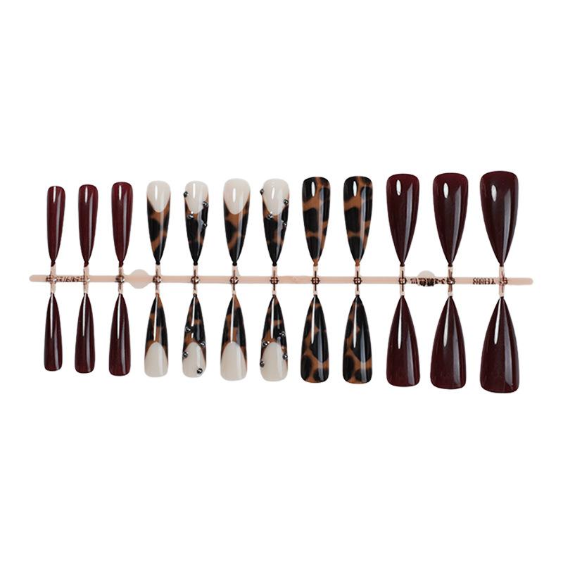 24-Piece Leopard Print Nail Tips, Deep Gradient Base Color, 3D Water Diamonds & Fine Glitter, Removable Design, Comfortable Fit
