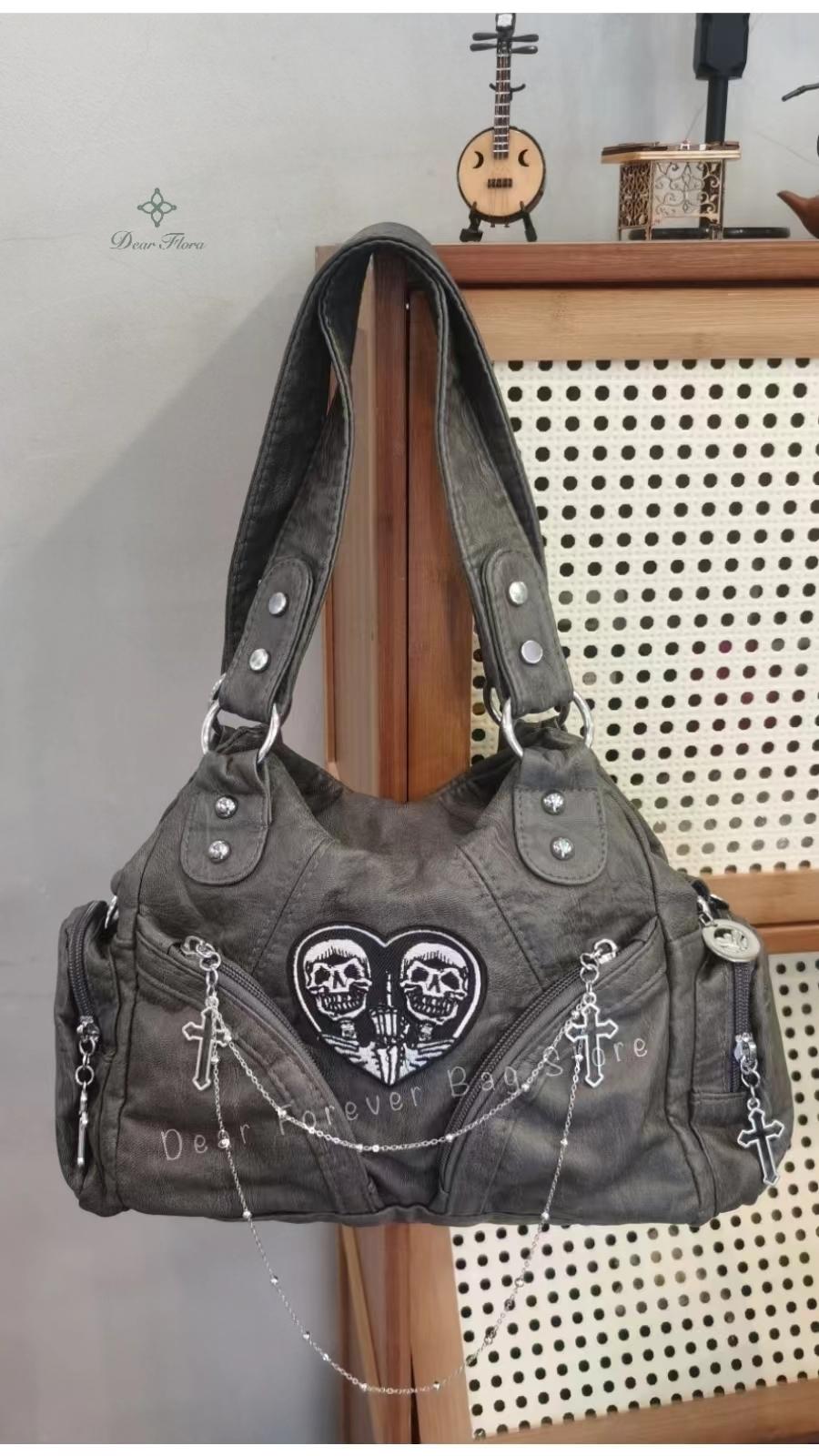 Women's Y2K Vintage Motorcycle Shoulder Bag Fashion Soft PU Chains Multiple Pockets Tote Bags Moto Style Messenger Crossbody Bag