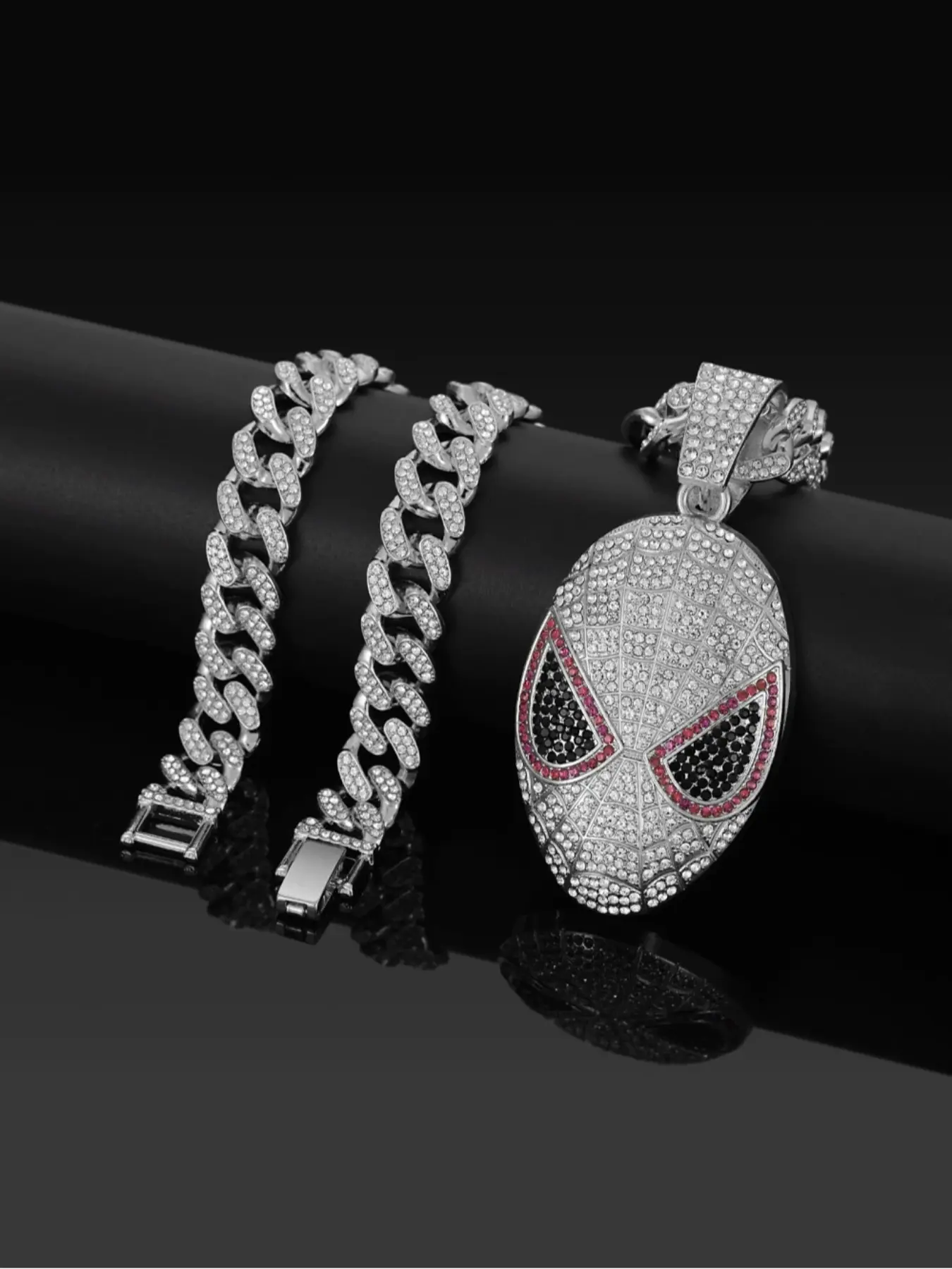 Hip-Hop Spider Mask Pendant, Alloy Necklace, Large Gold Zircon Cuban Chain, Street Fashion Art Jewelry, Trendy Personality Accessory