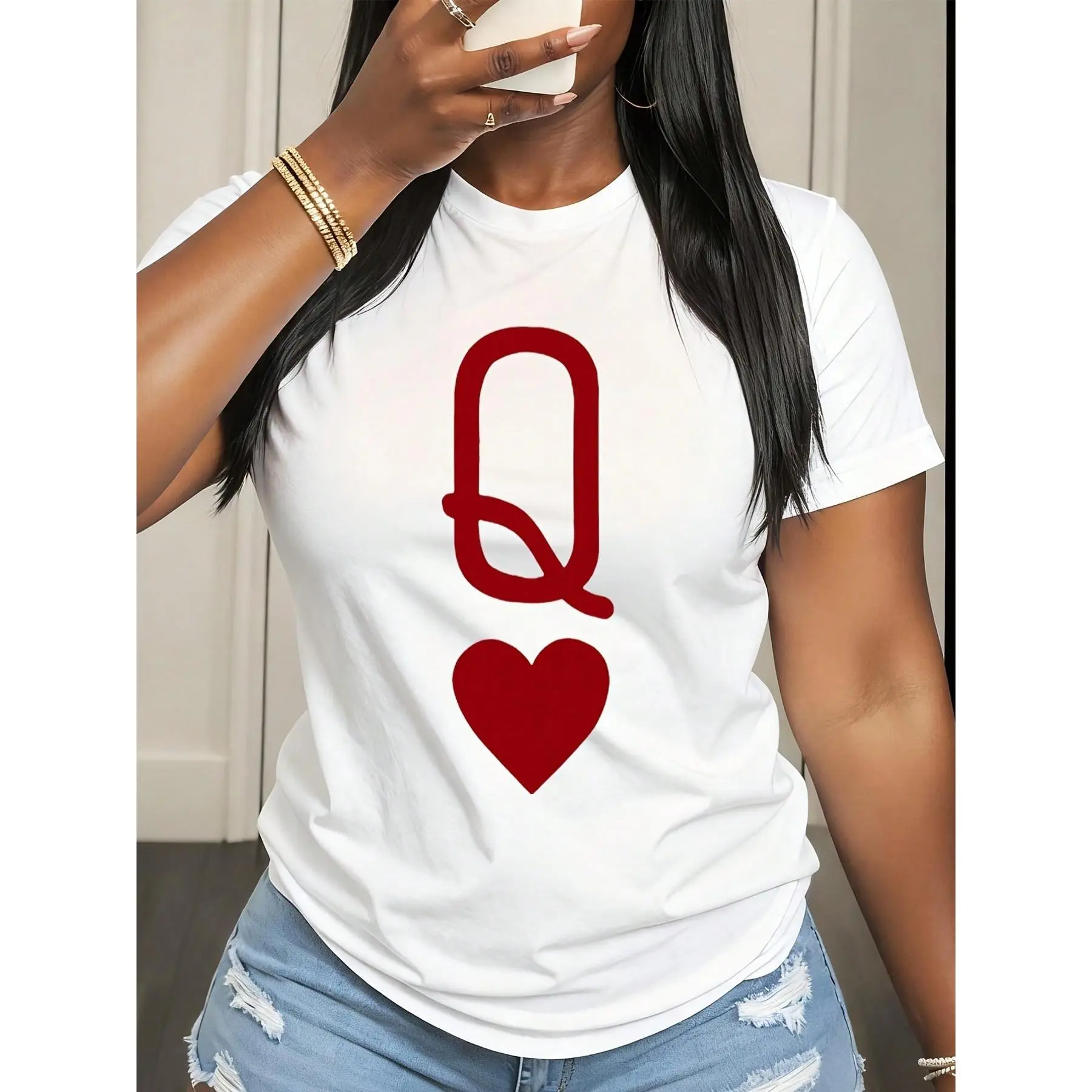 Women's Queen of Hearts Graphic Print T-Shirt, a Soft 100% Cotton Casual Top with a Round Neck and Short Sleeves, Shortsleeve, Women's Clothes, Piece, One Piece