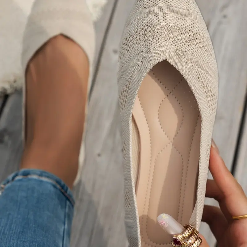 Single Hollow Out Pointed Toe Knit Flat Shoes, French Gentle Commuter Style, Stylish Slip ons, Versatile Casual Travel Shoes, Elegant Floral Pattern, Women Walking Shoes