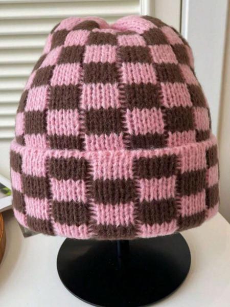 Unisex Fall and Winter Beanie Hat, Casual Fitted Knit Cap with Colorblock Plaid Design, Warm Outdoor Accessory for Christmas Pairing