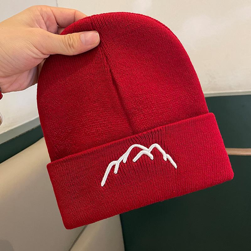Korean Style Easy Embroidered Mountain Hat for Men And Women, Perfect for Outdoor Activities, Featuring a Joker Design for Ear Warmth in Cold Weather