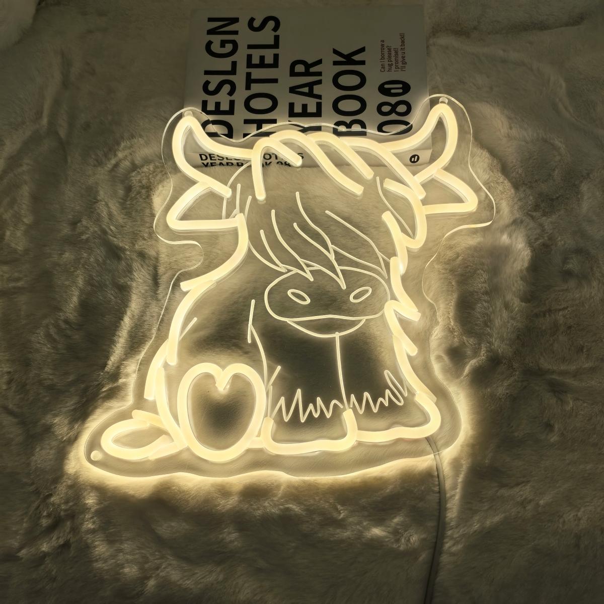 Highland Cow LED Neon Sign, Adjustable Brightness Wall-Mountable USB Powered Home Bedroom Party Decoration Christmas Gift Idea Ambient Decoration Lamp