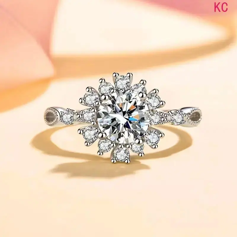 Moissanite Six-Claw Starry Ring, Delicate Rose Gold Classic Finger Jewelry For Women Wedding And Daily Matching Token Accessory