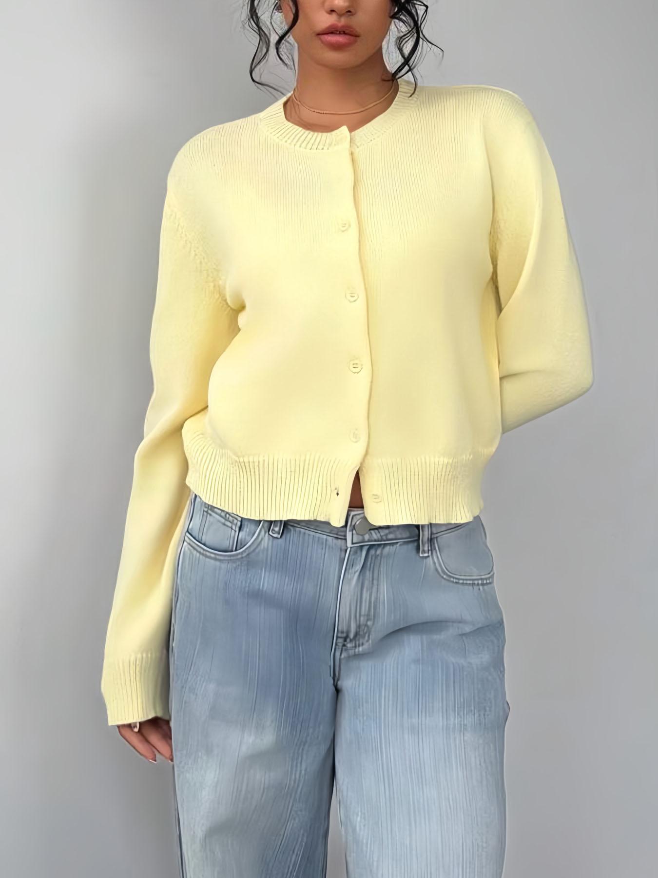 Women's Elegant Knitwear Button Cardigan Sweater for Spring and Autumn, Simple and Versatile Slim Fitted Top for Casual, Stylish Women's Clothing