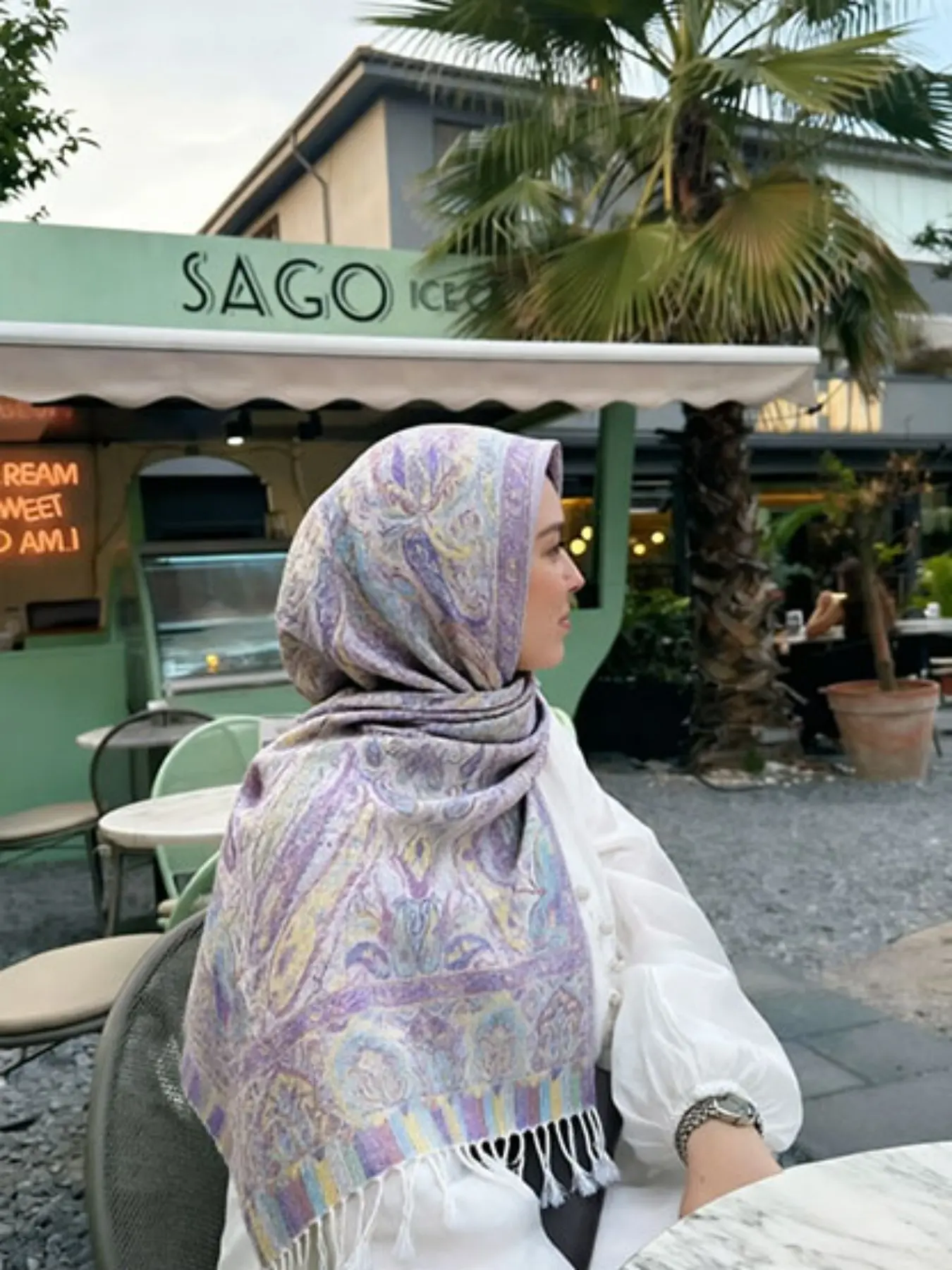 Boho Style Cashmere Headscarf Hijab for Women, Geometric Plant Print Jersey Hijab with Fringe Decor, Ramadan Fashion Accessory, Fashionable Modest Hijab