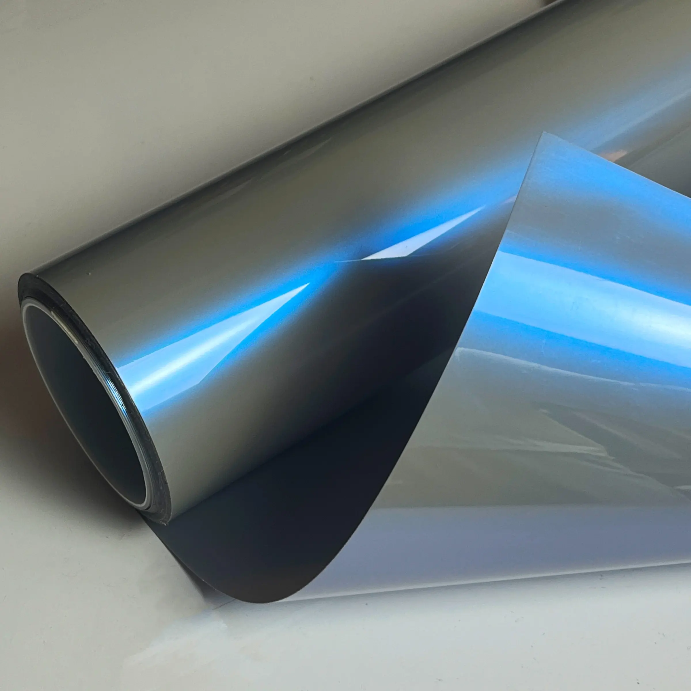 Premium PET Ultra Glossy Magic Dreamy Candy Metallic Vinyl Wrap Film Chameleon Grey to Blue With Air Release Self Adhesive Car Motorcycle DIY Decal Sticker