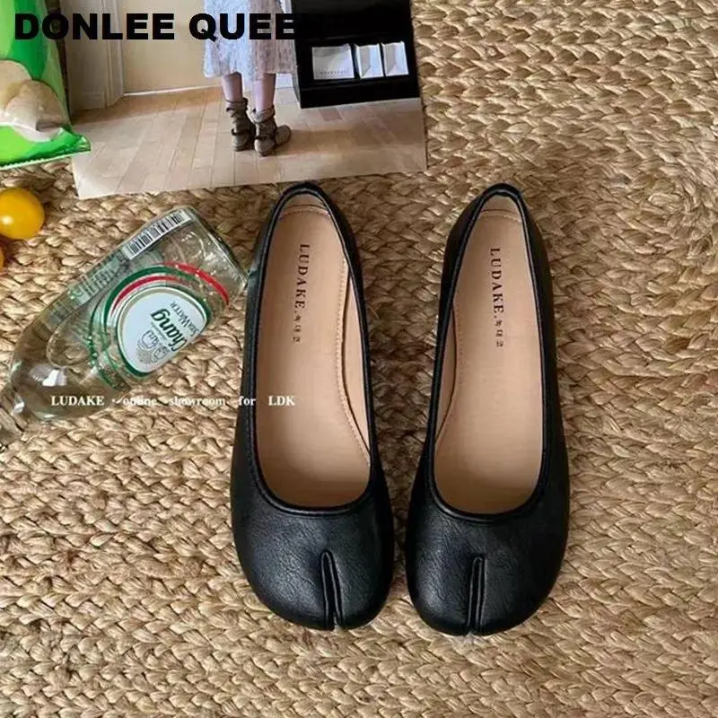 Women's Slip On Walking Shoes, Elegant Tabi-Style Ballerina Flats in Soft Polyester for Casual Everyday Comfort, Footwear, Ballet Shoes