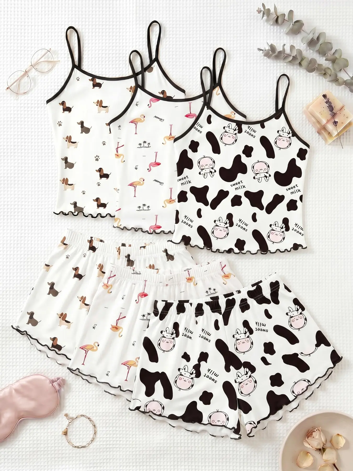 3-Piece Women's Sleepwear Loungewear Set, Chic Sexy Slim-Fit Tank Tops & Shorts, All-Over Print, Above-The-Knee, Cozy Home for All Seasons