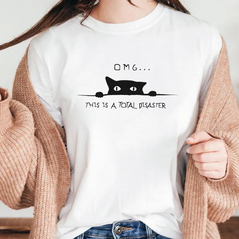 Shocked Cat OMG Total Disaster Meme T-Shirt, Funny Cat Lover Gift, Trendy Casual All-Season Unisex Tee