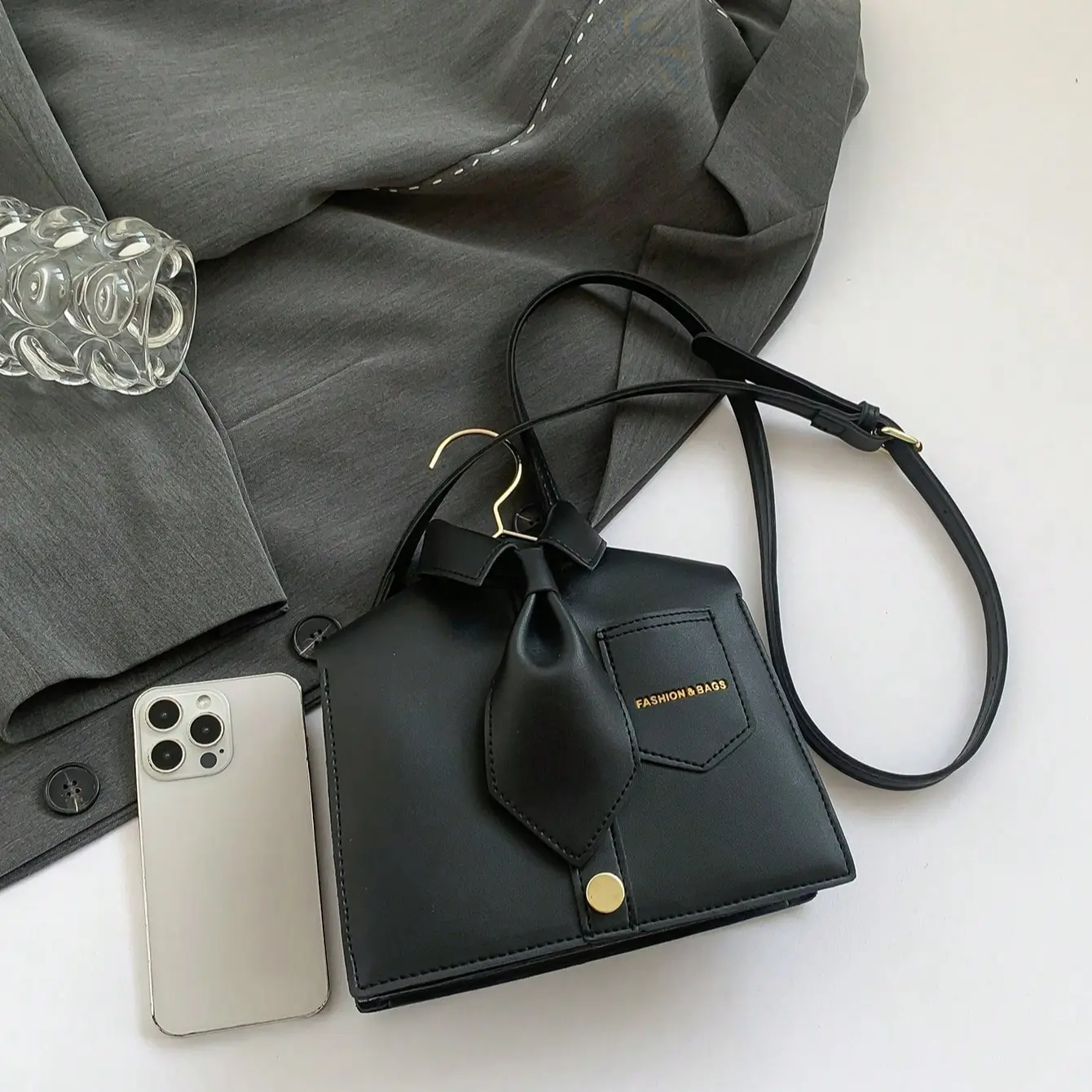 Women's PU Leather Collar-Shaped Crossbody Bag - Stylish Black Flip-Cover Phone Bag, Unique Fun Gift Idea