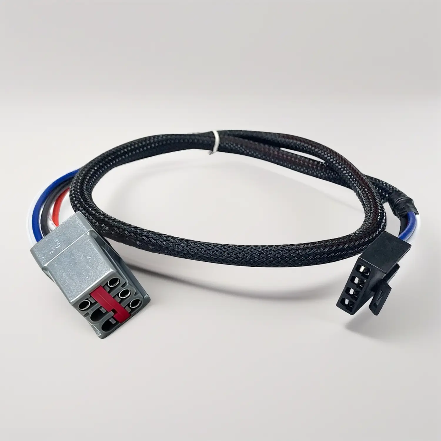 Plug & Play Trailer Brake Controller Wiring Harness 303500 for 1994-2023 Ford Explorer, E-Series, F-Series, Land Rover LR3/LR4/Range Rover, Lincoln Aviator, Reese Brake Controllers