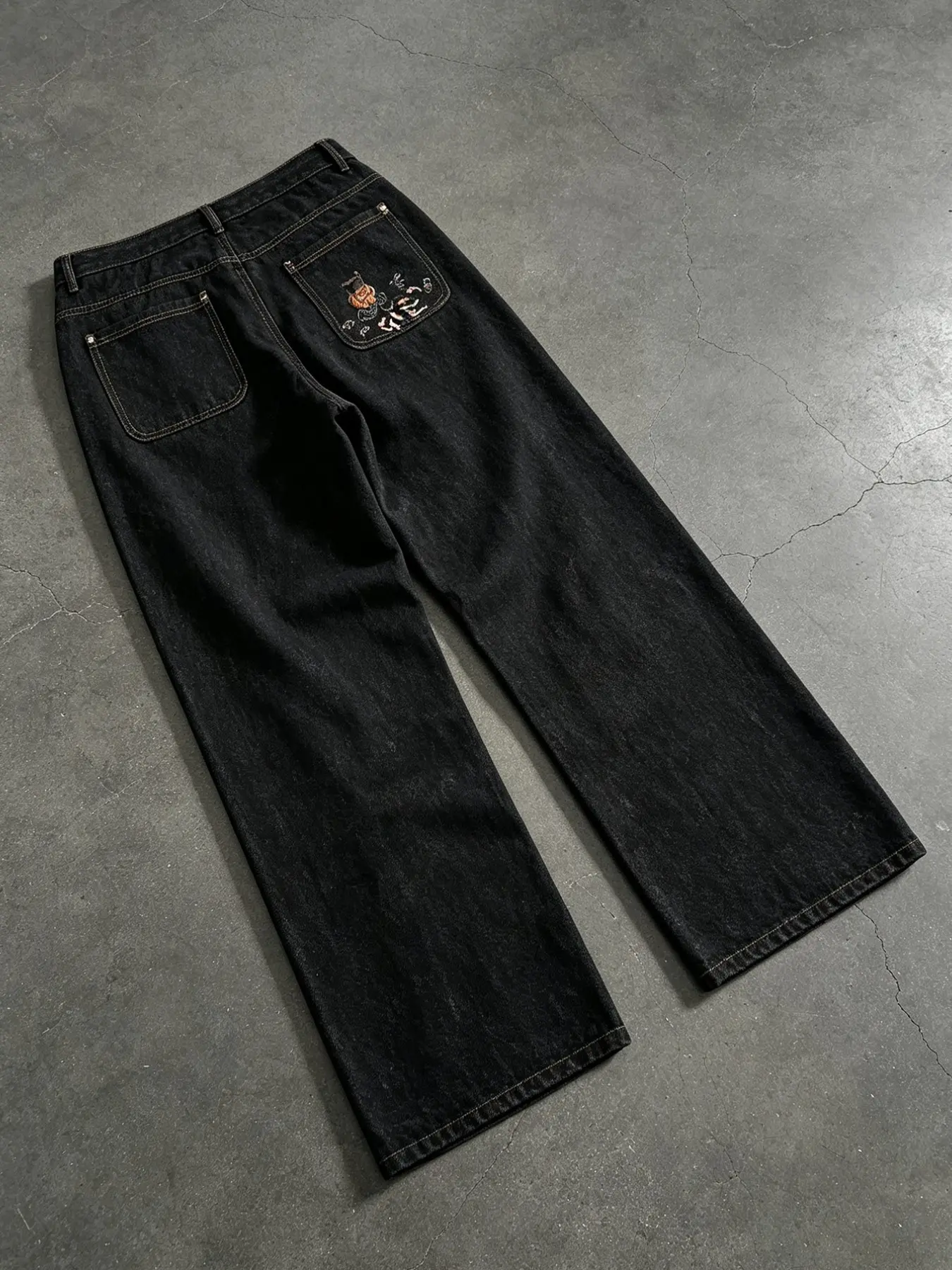 Men's Vintage Wide-Leg Loose Jeans, Koi Embroidery Back Pockets, Hip-Hop Style Straight Leg Denim Jeans, All Seasons Streetwear