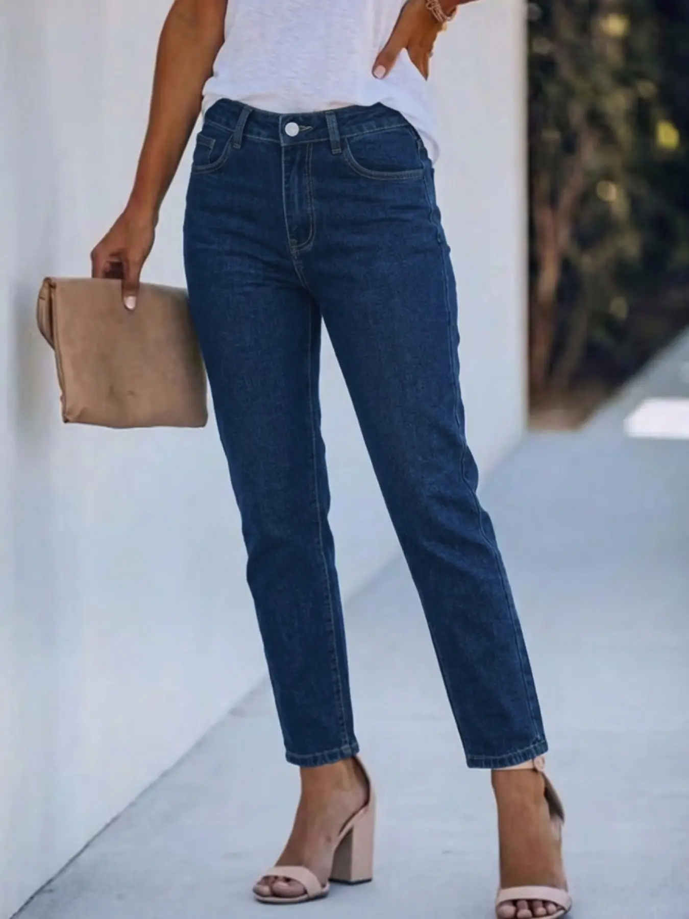 Women's High Waist Washed Cropped Denim Jeans, Straight Fit for Daily Street, All Season Fashionable Pants