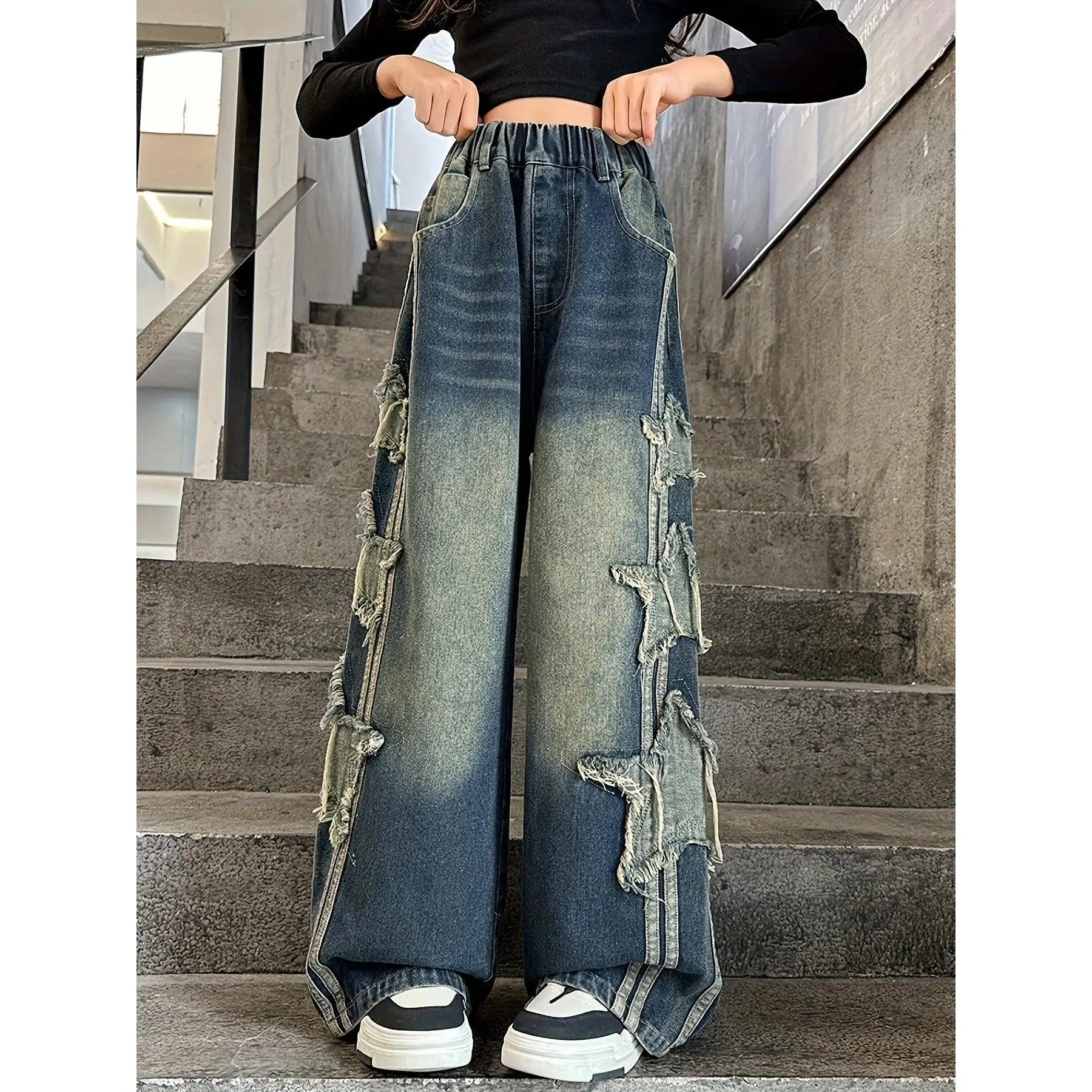 2026 (New) Girls' Blue Gradient Wide-Leg Jeans with Star Embroidery Patch, Elastic Waist, Polyester Pants for Leisure and Outdoor Activities, Baggy Jeans