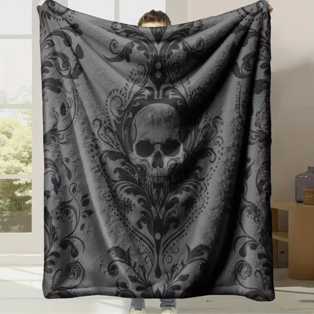 Ultra-Soft Flannel Blanket Skull Pattern Throw, Anti-Static Lightweight Warm Blanket, Modern Graphic Cooling Blanket Machine Washable Colorfast Blanket for Bed Sofa Bedroom Decor, Kids Blanket Adult Blanket for Kids & Adults, All Season Home Gift