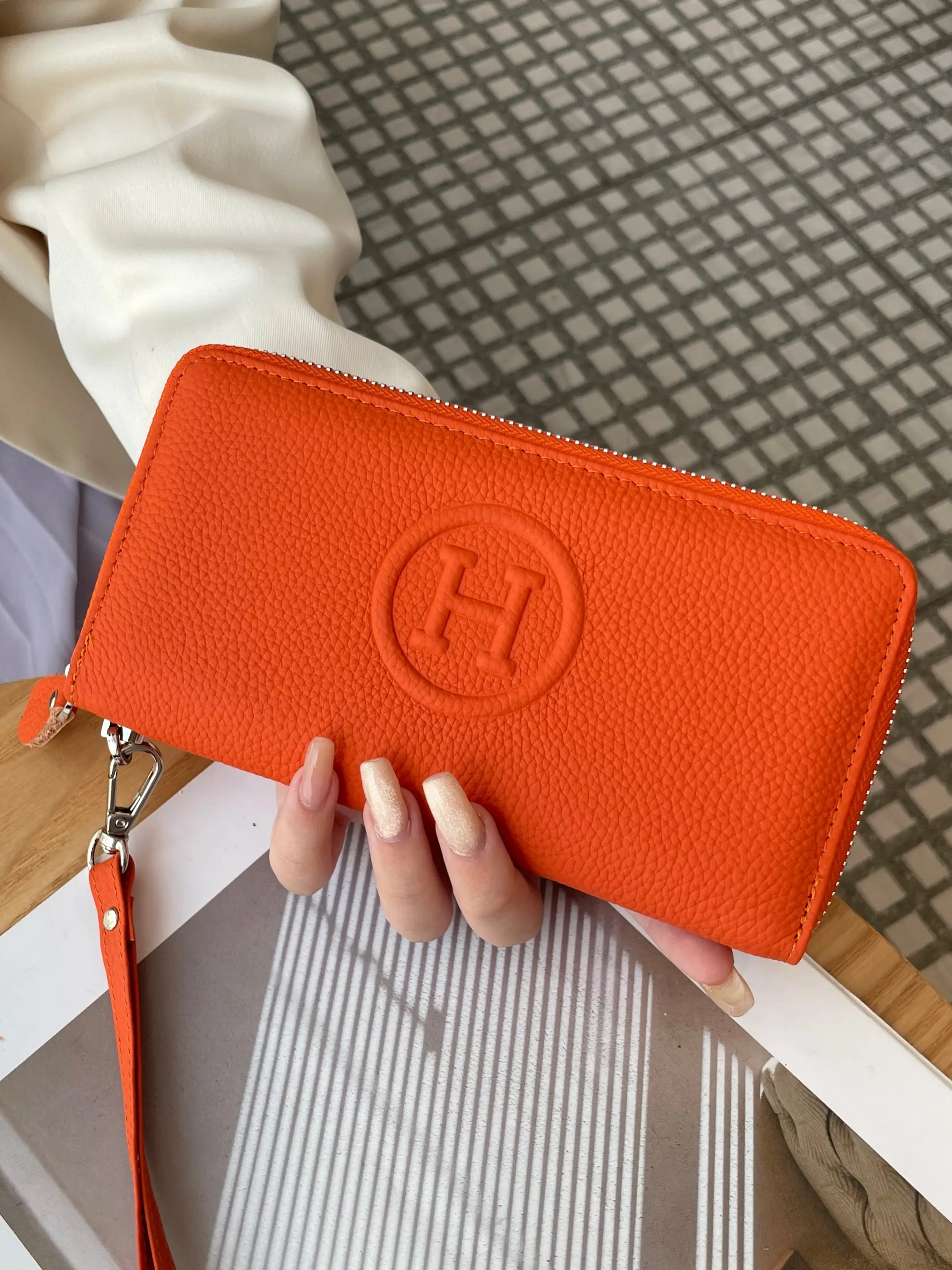 Women's Genuine Leather Wallet New Simple Versatile Fashion Long Purse Ladies Top Layer Cowhide Handbag High-End