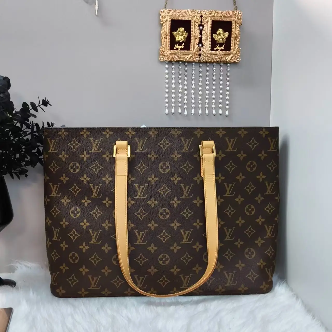 Pre-owned Louis Vuitton/Top Handle Bags/LYB1819006