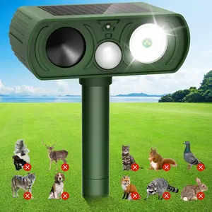 Outdoor Solar Ultrasonic Animal Repeller, Waterproof Deer Deterrent, Motion Detection, Drives Cats, Squirrels, Rabbits, Dogs, Raccoons, Skunks, Garden Use, 1 Pack