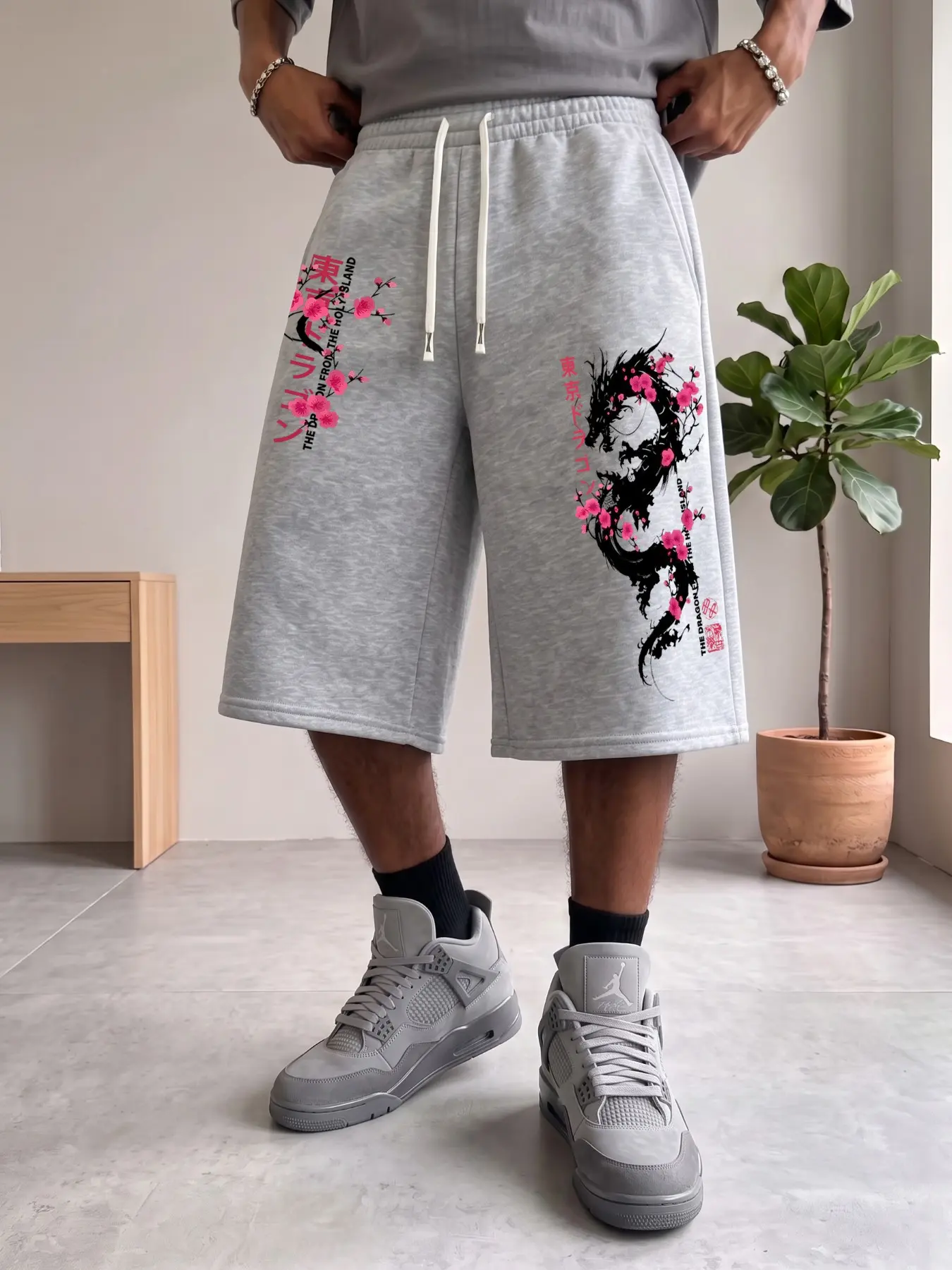 Soft Polyester Men Elastic Drawstring Gaucho Pants, Oriental Ink Dragon Cherry Blossom Japanese Text Print Loose Wide Leg Capri Smartypants, Casual Royal Ascot Outfit Bottoms With Side Pockets For Harajuku Street Y2K Summer Daily Home Workout