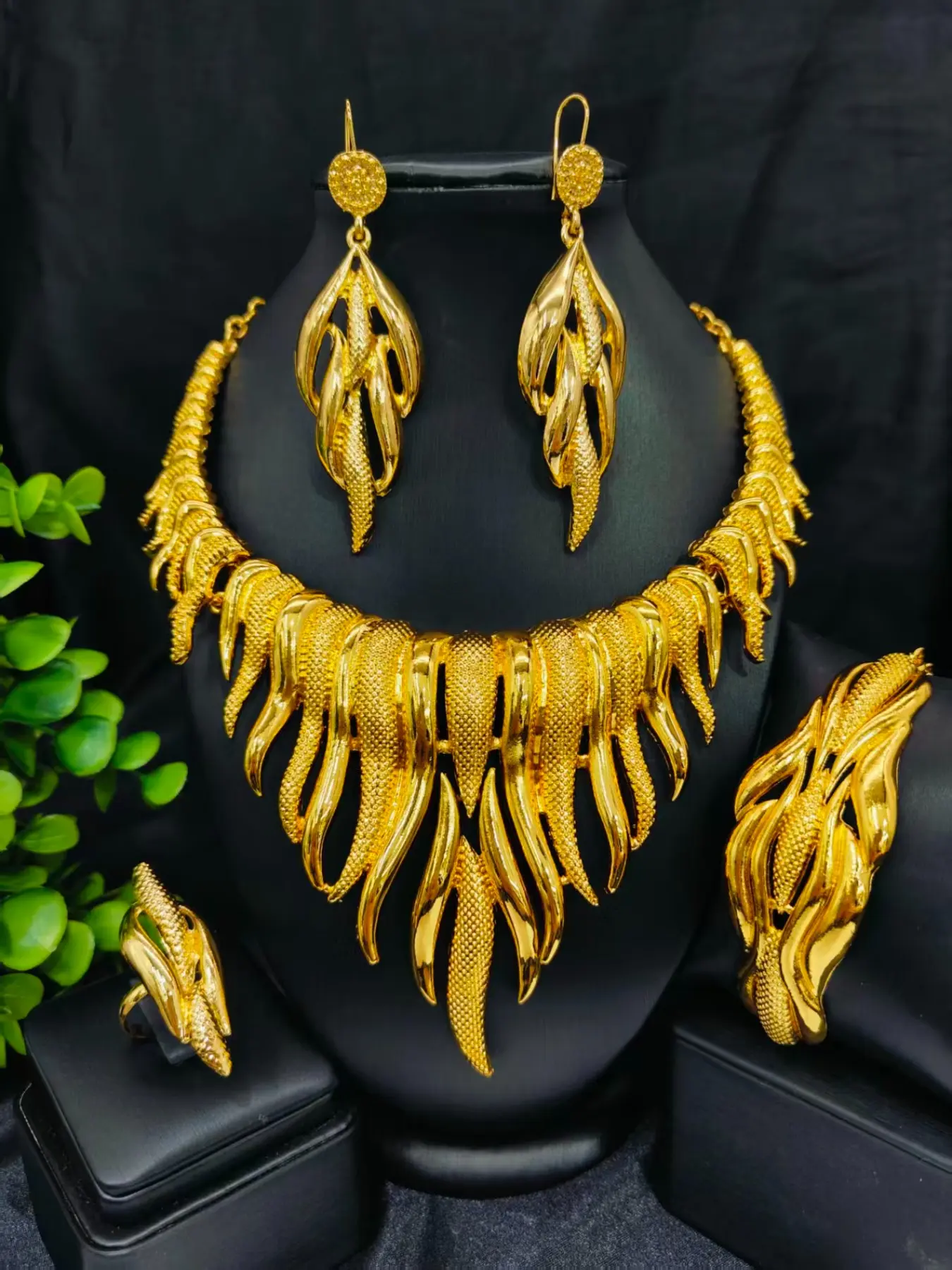 Fashion Women's Costume Jewelry Set, Necklace Bracelet Ring Earrings, Ethnic Pattern, Party Wedding Gift, All Seasons