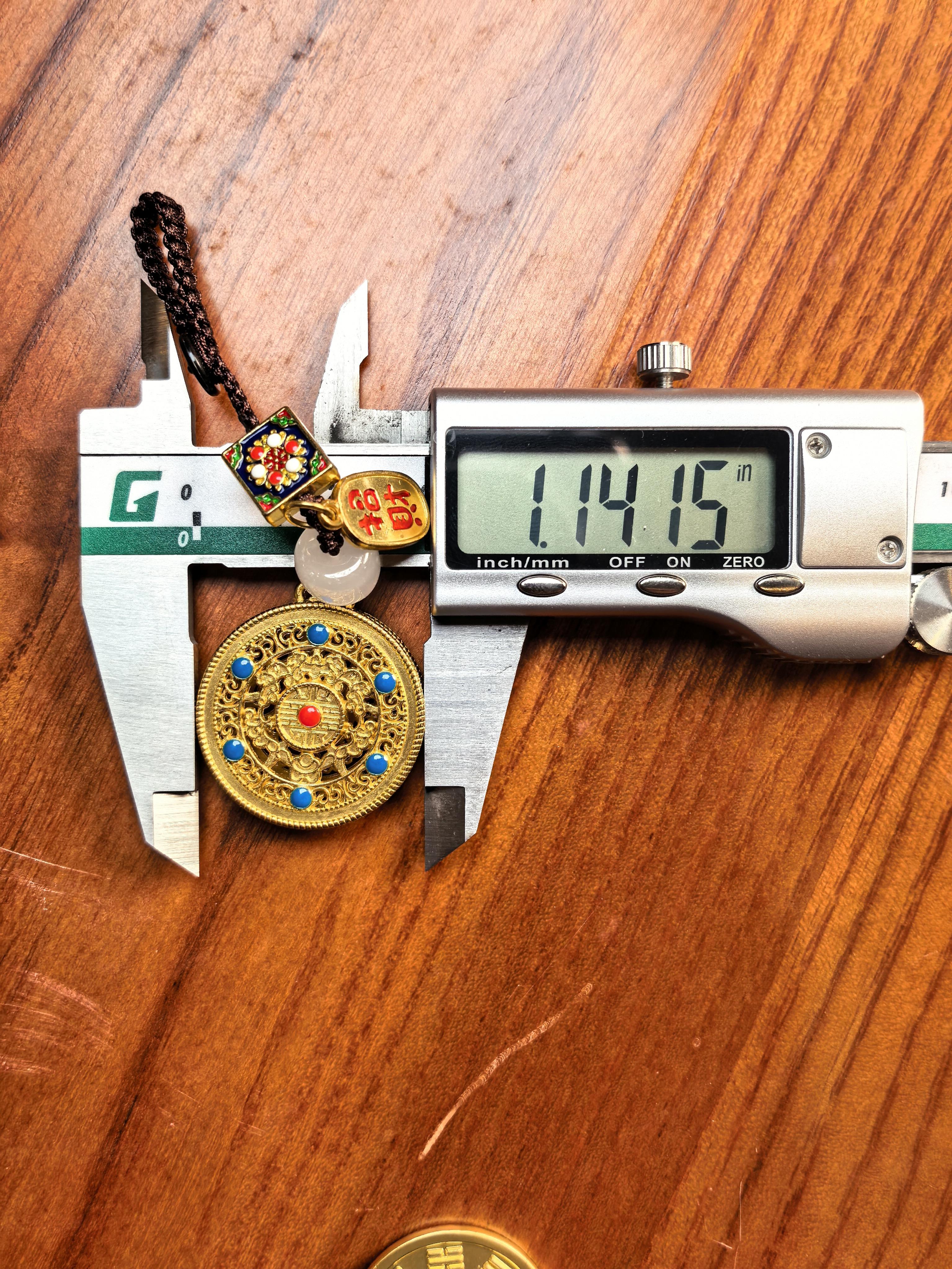 Tibetan Tantric Pendant of China, 'Chan' Pendant ,Chinese-style car hangings, key chains, ancient style, gold five-blessing coins, for ensuring safety, hangings, for men, for women