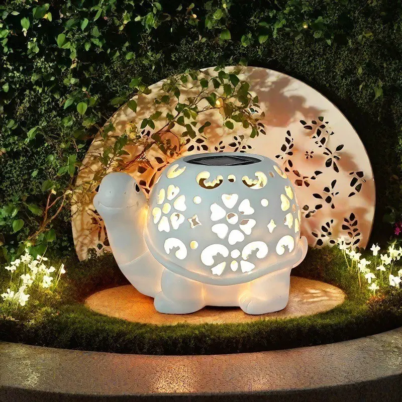Solar Powered Turtle Garden Decoration, Glow-In-The-Dark Resin Ornament, Halloween Atmosphere Projector, Outdoor Lawn Decor