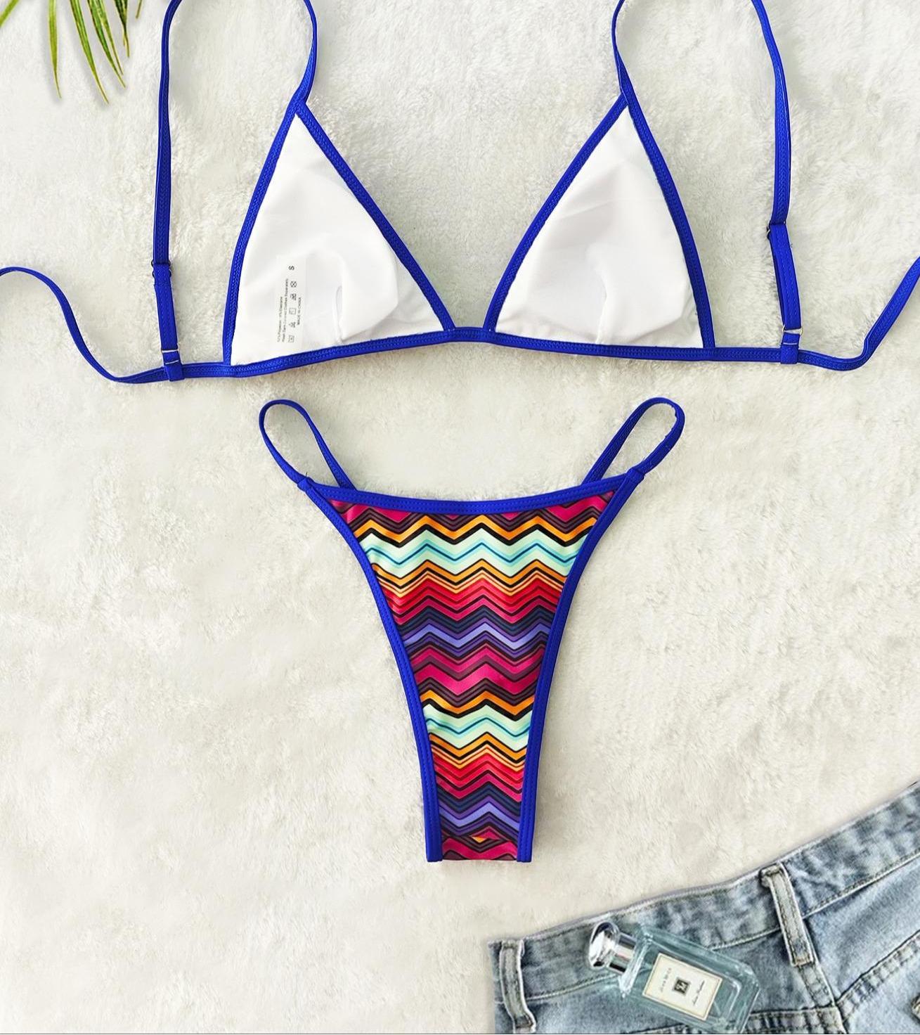 Two-Piece Set Women's Chevron Print Bikini Set, Spaghetti Strap Bikini, Casual Fashion Chic Tie Back Swimsuit Set for Beach Holiday Vacation, Ladies Swimwear for All Seasons