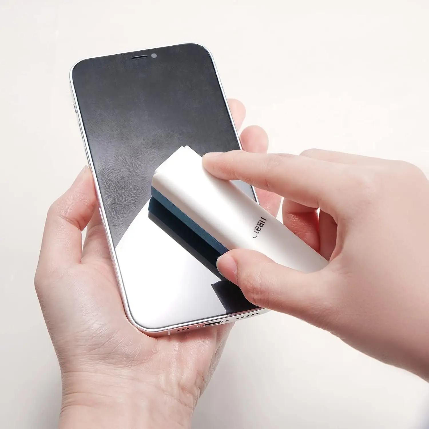Screen er, Fingerprint Proof Screen er , -in- er with Microfiber and Shell for  Phones, Laptop and Tablet Screens (Blue)