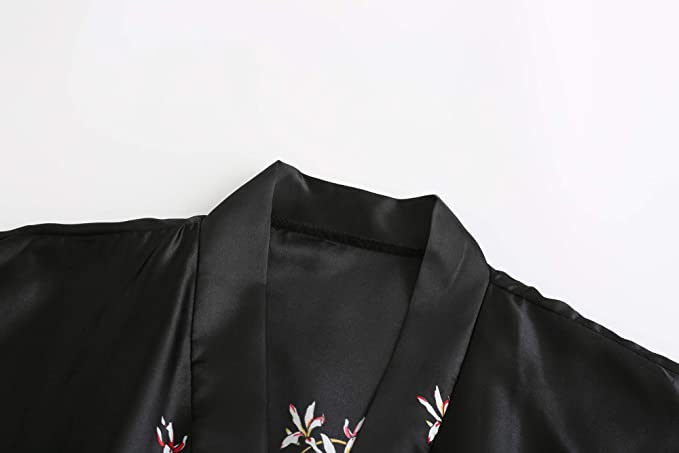 Silk Satin Wedding Bride Bridesmaid Robe Floral Bathrobe Short Kimono Robe Night Robe Bath Robe Fashion Dressing Gown For Women