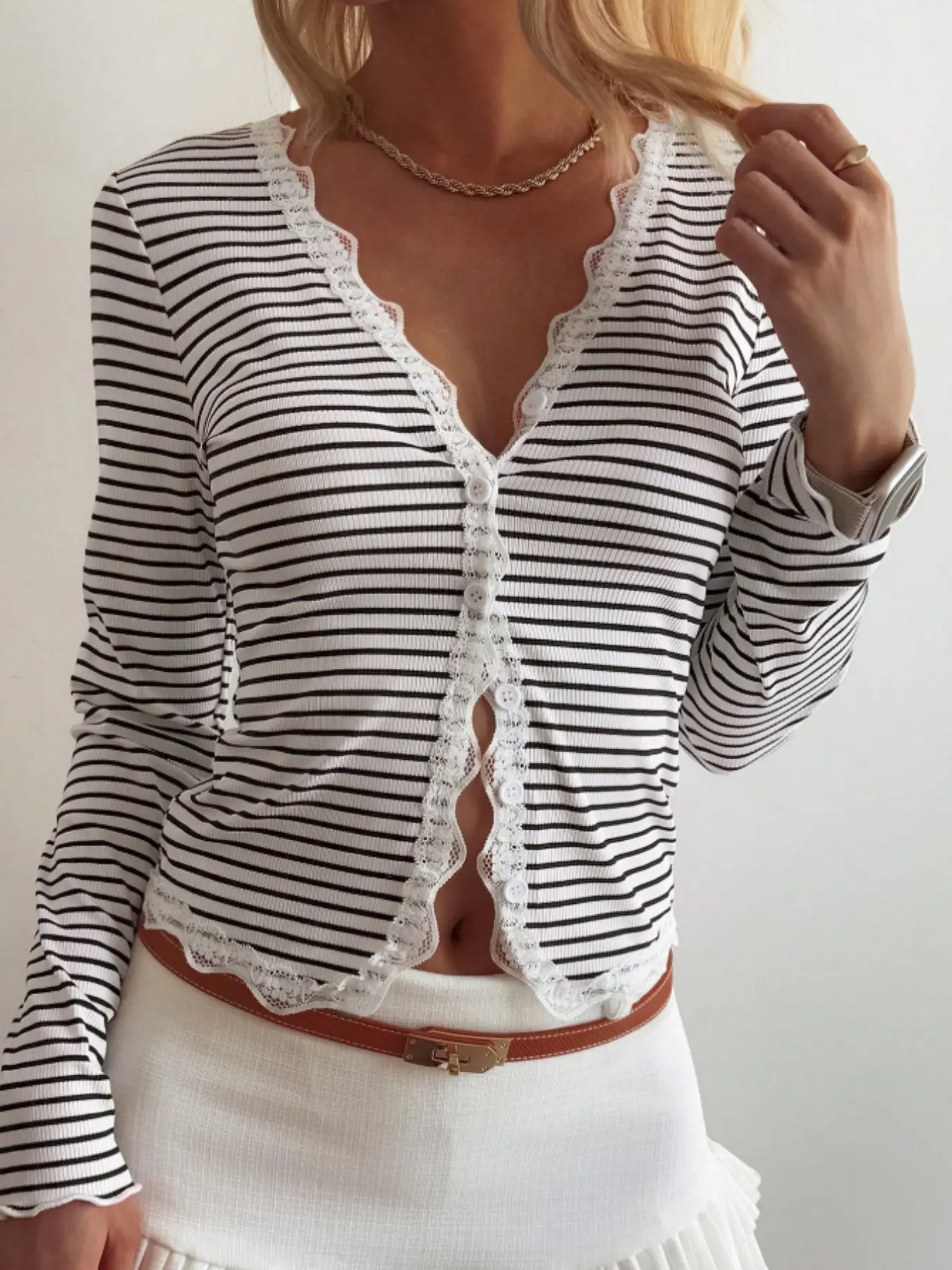 Women's Autumn Striped Top, Lace Patchwork Button Knit Cardigan Long Sleeve, Comfortable Fashion, Ideal for Daily Wear