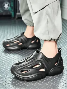 New Outdoor Sports Men's Holey Shoes, Beach Sandals, Thick Sole Anti-Slip Breathable, Fashion Trendy Slippers, Lazy One-Step on