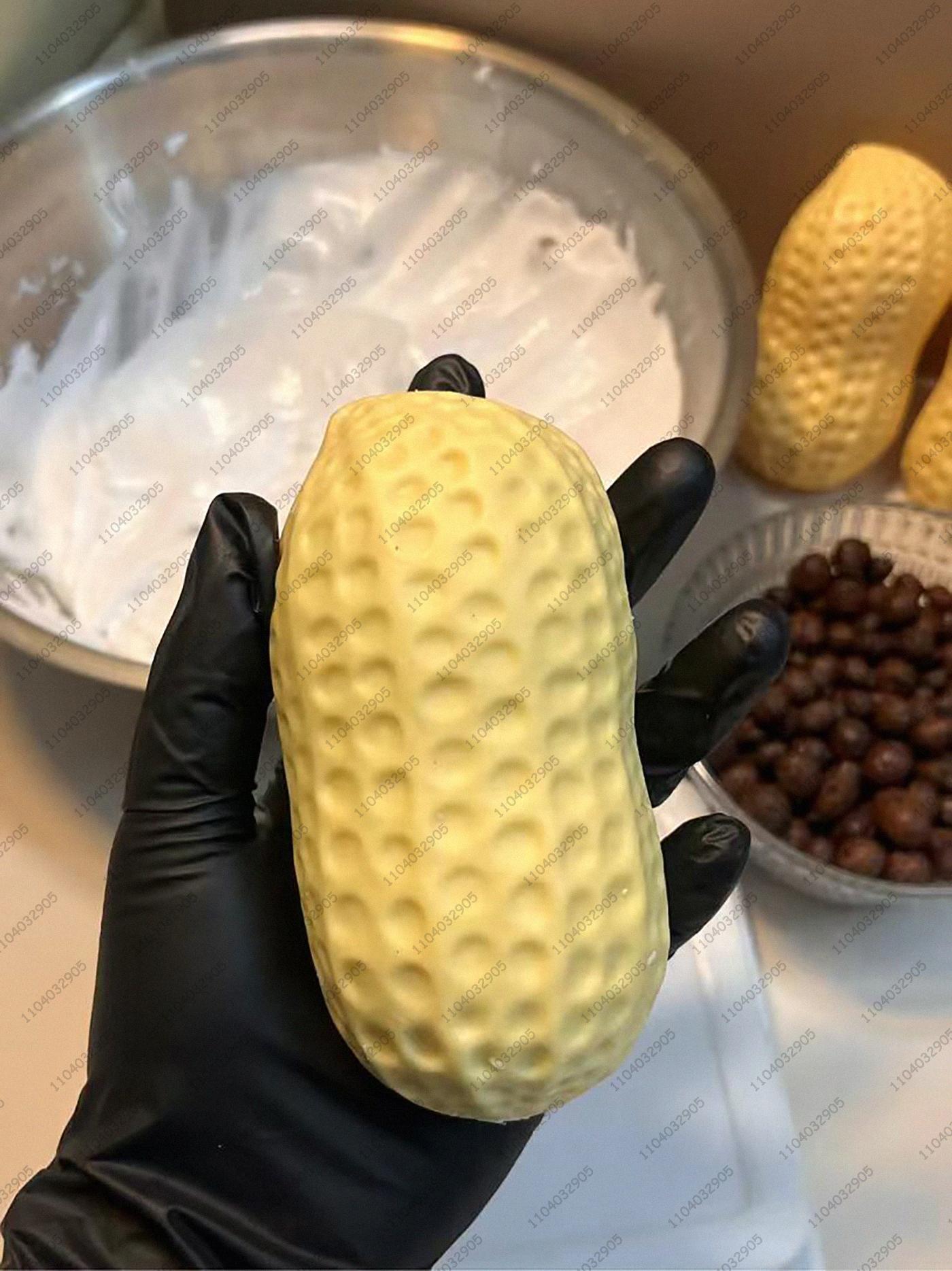 Peanut Stress Ball Crunchy Squeeze Ball Squishy Toy Buttery-Soft Feel Fidget Toy ASMR Sensory Anti Stress Toys for Kids & Adults