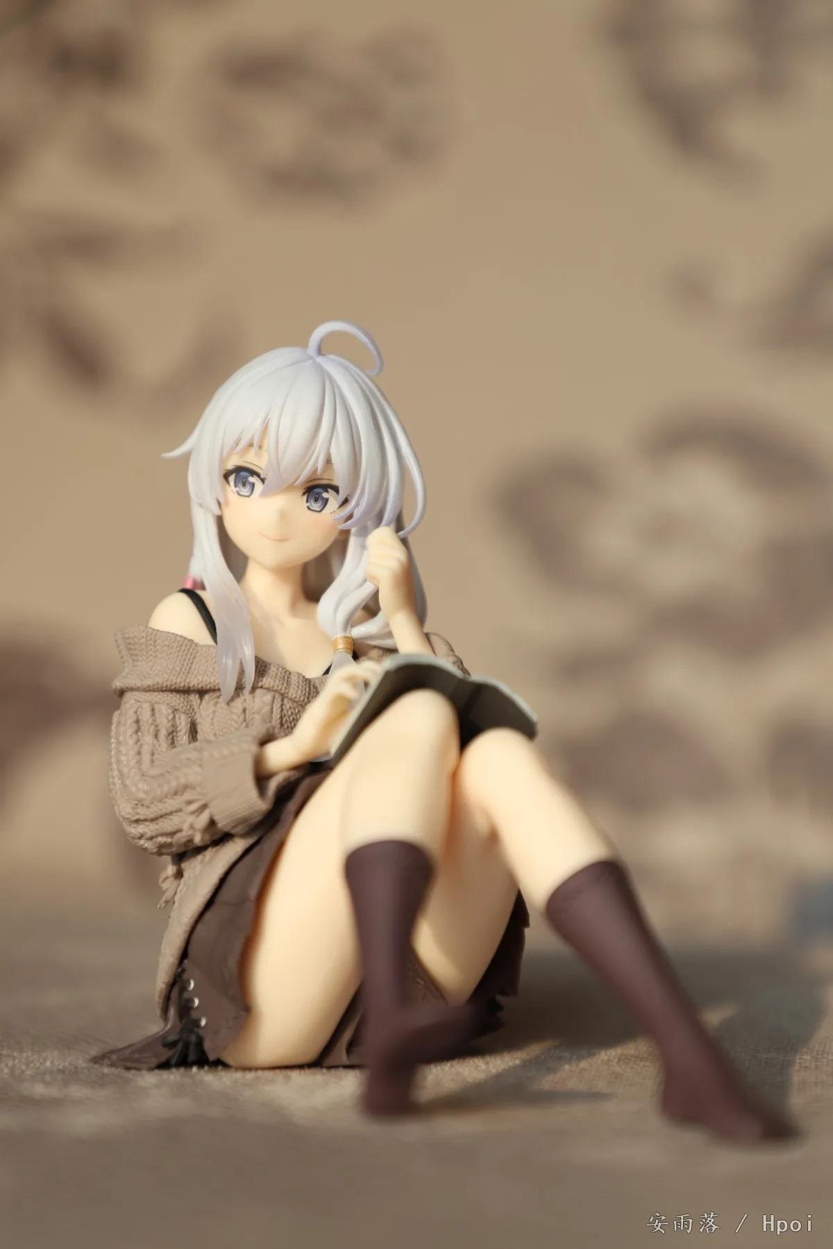 15cm The Journey Of Elaina Anime Figures Gk Model Elaina Sweater Doll Collect Models Action Figure Room Decor Friend Gift Toys