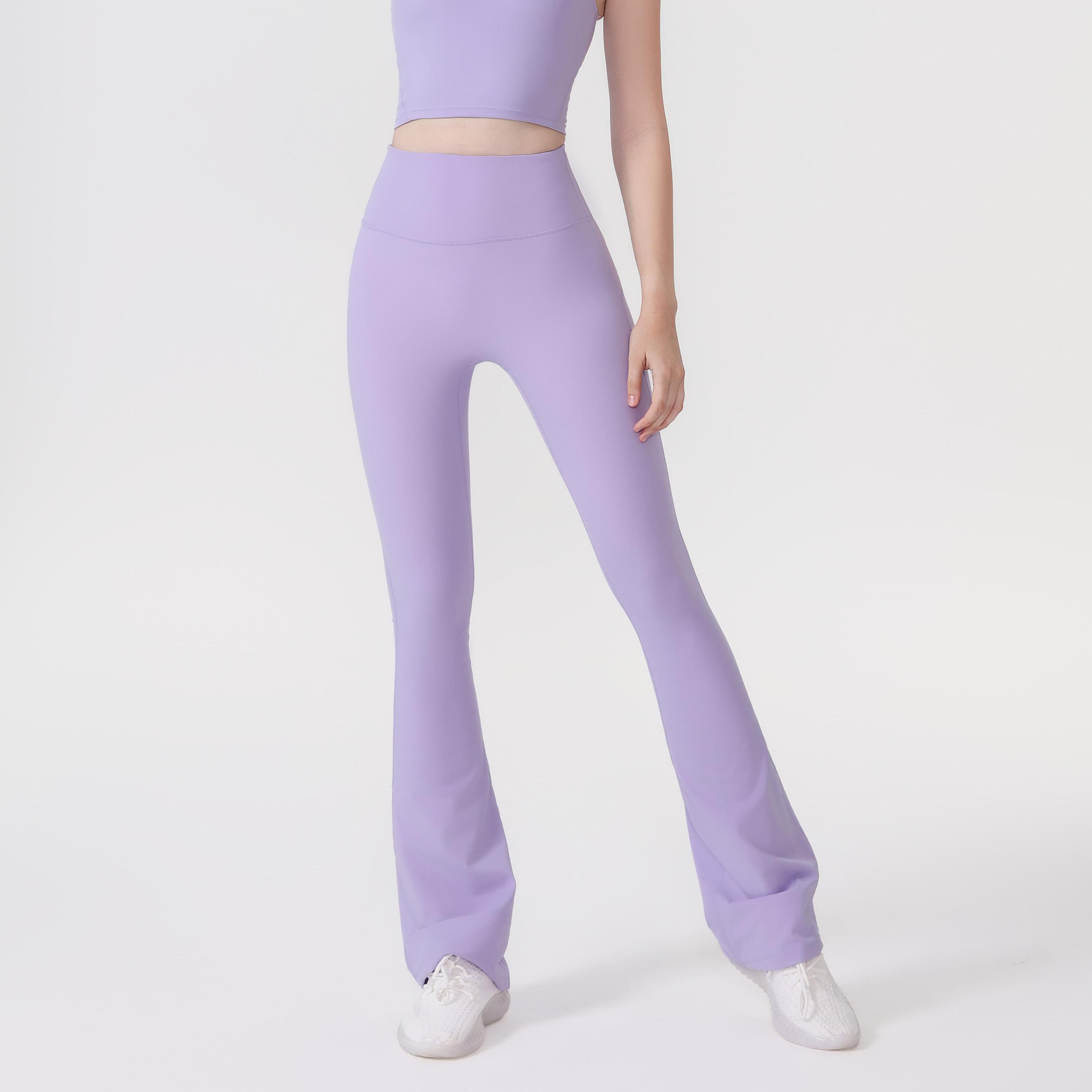 LULU  Same style Women's High-Waisted Athletic Flared Pants are made from lightweight, quick-drying fabric that hugs the body and accentuates your curves.