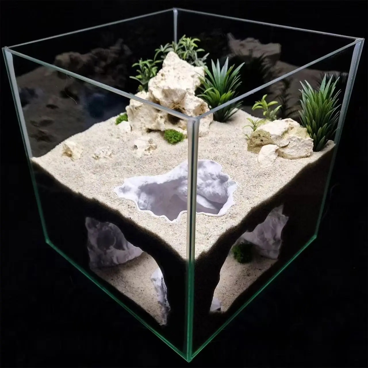 Fish and Shrimp Hideout, Realistic Rock Habitat Cave, Aquarium Decor, Hiding, Reptile Escape House, 3D Printed, Non-Polluting Water Quality