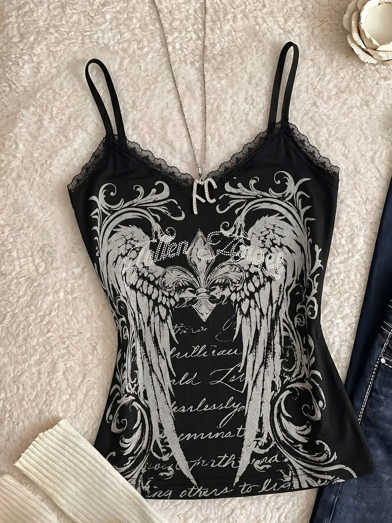 Halloween Summer Retro Wing Print V-Neck Strappy Cami Top, Millennial Fitted Sexy Crop Tank, Casual Street Style, Lightweight & Breathable
