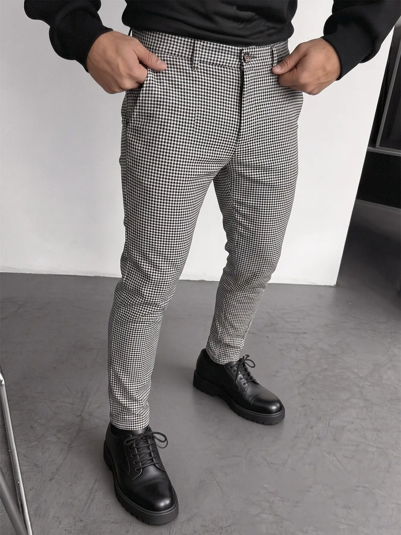 Men's Houndstooth Slim-Fit Suit Pants, Anti-Wrinkle Business Casual Long Pants, Button Fly, Pockets, All Seasons, Comfortable Office Wear