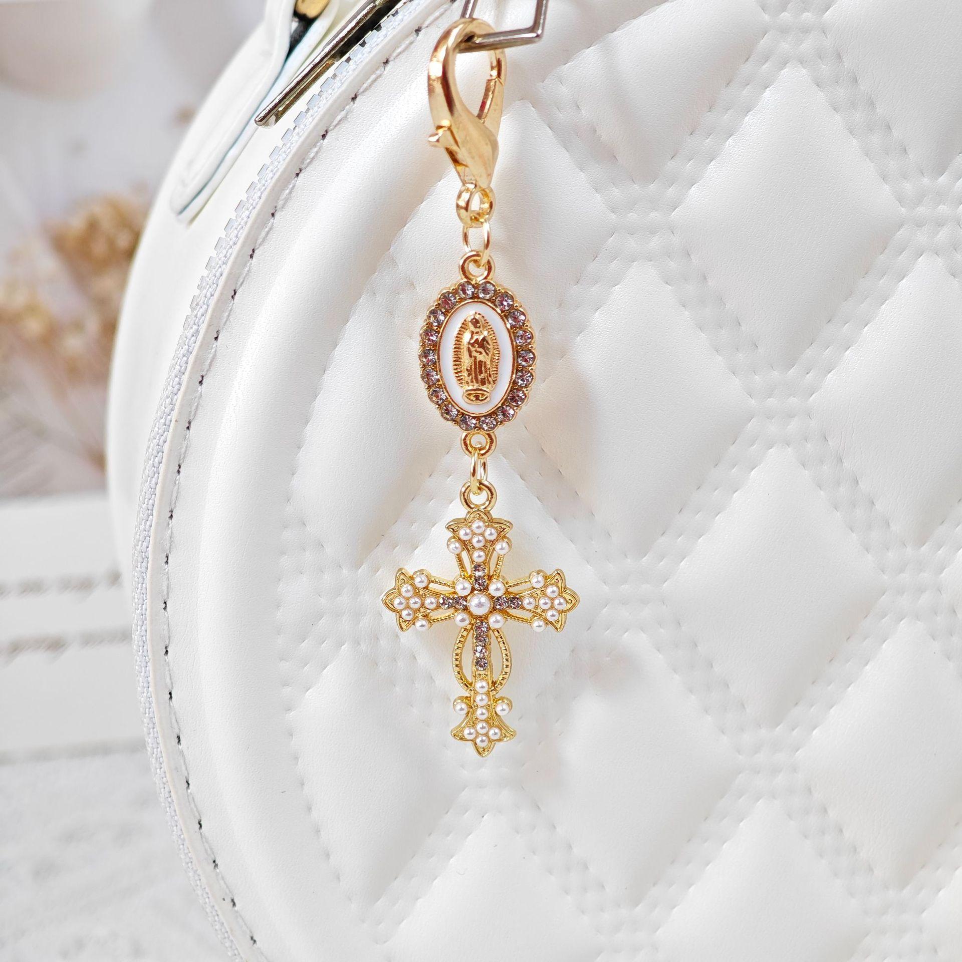 Alloy Cross Pendant with Rhinestones Fashion Accessory DIY Keychain Lobster Clasp Bag Charm