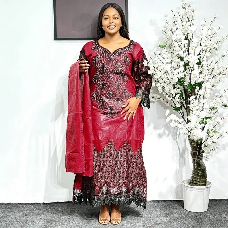 Plus Size African Party Long Dresses for Women 2026 New Luxury Bazin Embroidery Robe Elegant Outfits Muslim Wedding Evening Gown