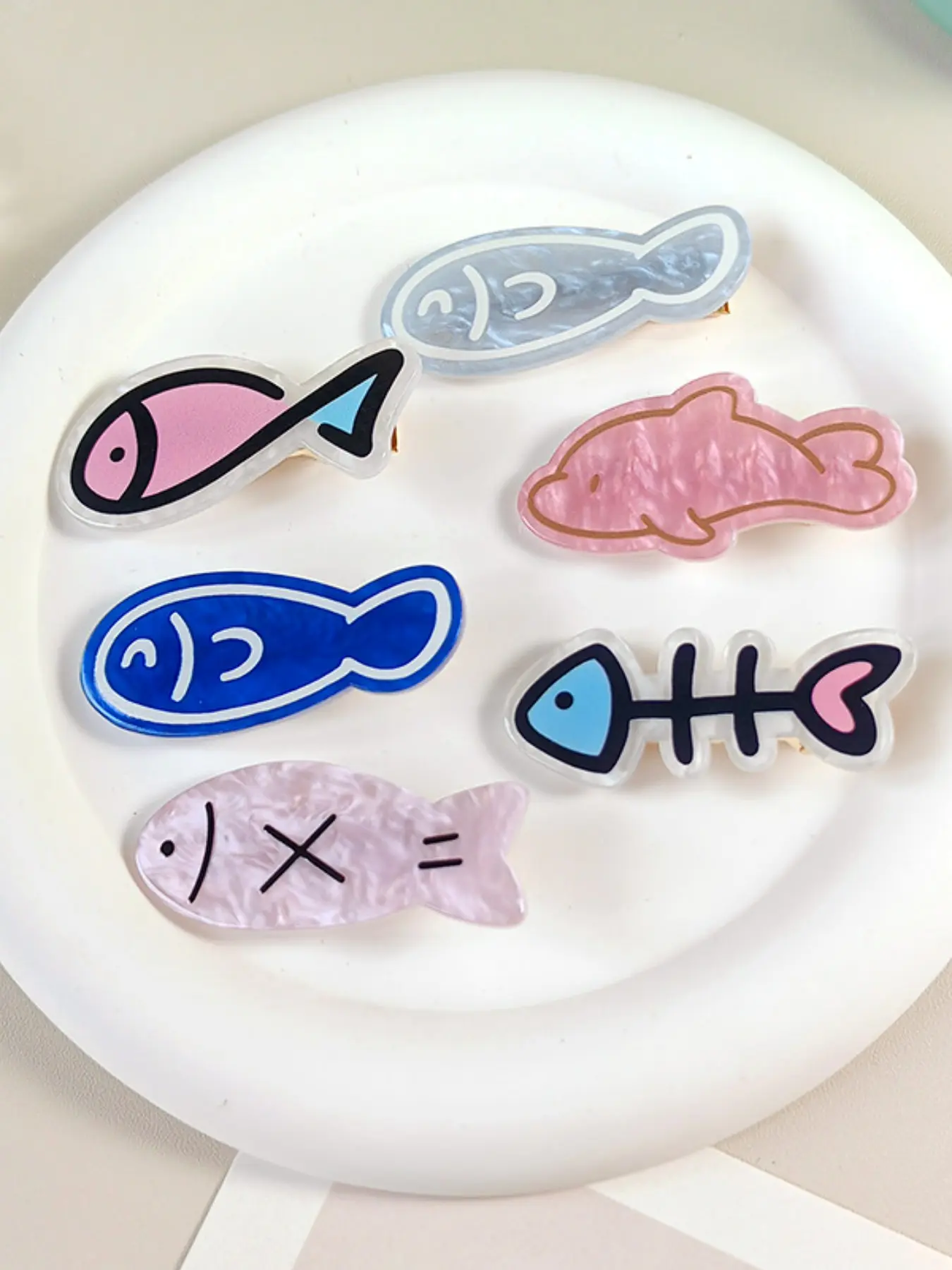 6 Pcs Cute Fishbone Hair Clips, Small Fish Duck Mouth Clip, Girl Bangs Clip, Fringe Edge Clip, Dopamine Hair Accessories, Acrylic Clips, Decorative Hair Clips, Fun Hair Clips, Duck Clips for Hair