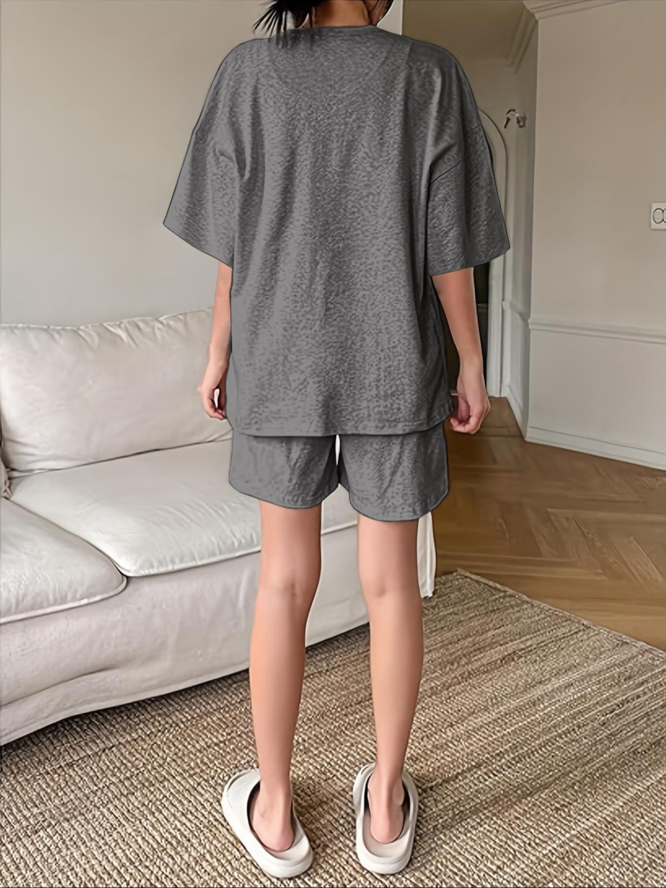 Women's Solid Color Short Sleeve Round Neck Tee & Pocket Elastic Waist Shorts Loungewear Two-Piece Set, Casual Comfy Breathable PJ Set, Loungewear Pjs Set for Daily Home Wear, Ladies Summer Sleepwear