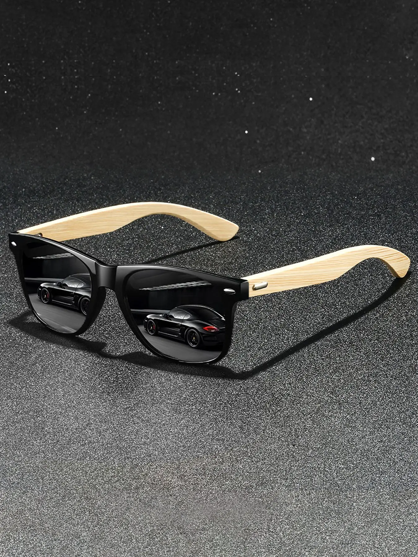 The latest fashionable retro bamboo and wood frame square glasses are available in multiple colors. The frame is made of lightweight and durable bamboo and wood material, which is fashionable and comfortable, making it very suitable for daily casual wear.