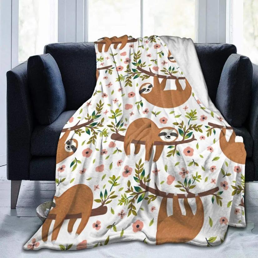 Cute Cartoon Sloth Print Blanket Ultra Soft Flannel Cozy Warm All Season Bedroom Living Room Couch Sofa Office Travel Camping Throw Decor Decorative Throw Perfect Birthday Gift Christmas Gift for Animal Lovers Adults Viral Trending Kawaii Slow Aesthetic