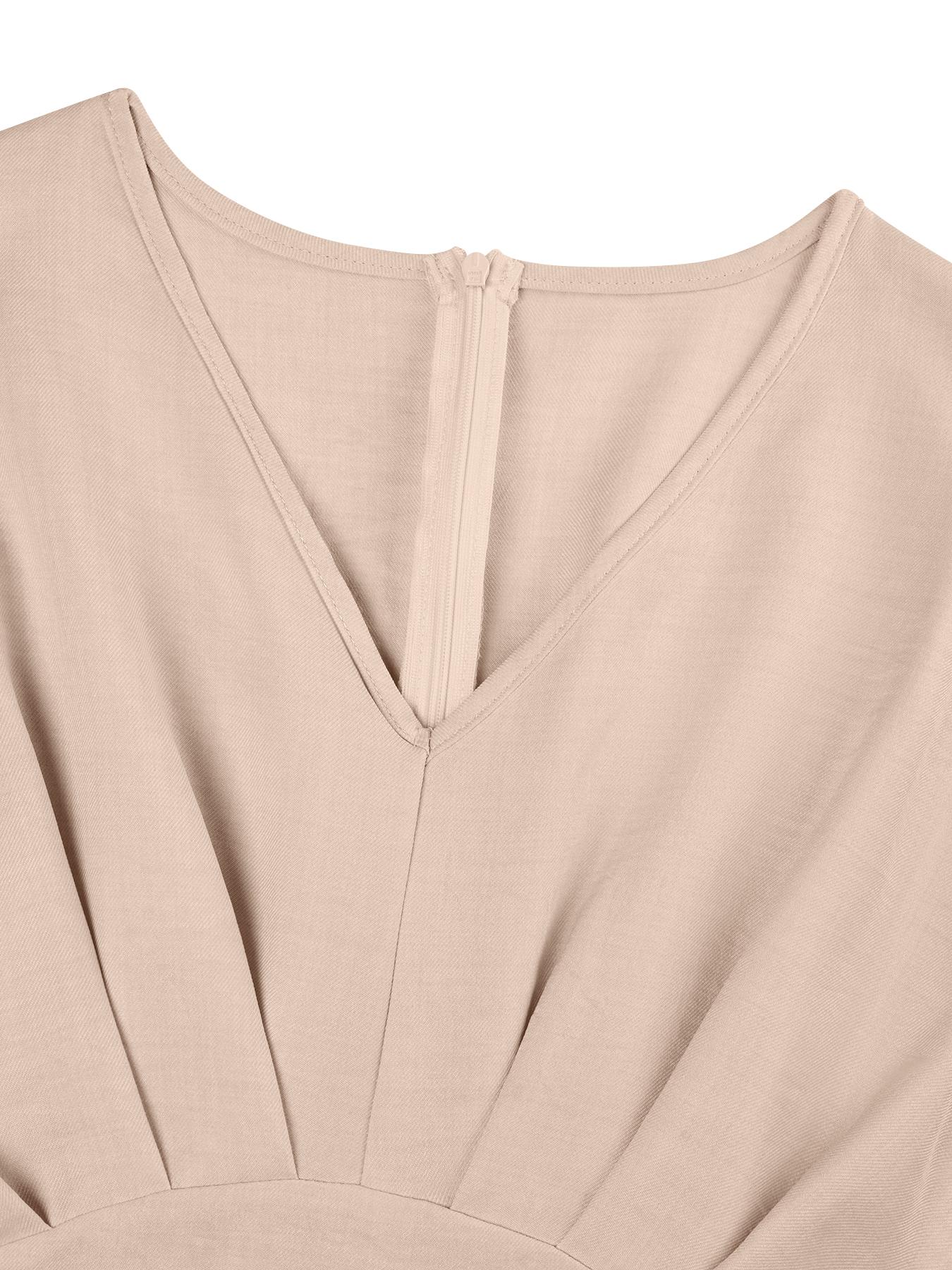 Women's V Neck Batwing Sleeve Romper, Elegant Slim-Fit Woven Fabric, Thin Plain Design for Casual, Trendy Fashionable Women's Clothing, Womenswear, Lady