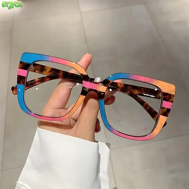 Oversized Cat Eye Square Glasses, Full Rim Frames with Purple Leopard Print & Bold Color Block, Non-Prescription Fashion Eyewear with Chain Embellishment & UV400 Protection, Uv Protection, Formal, Chain Print, Light Purple Leopard, Daily Wear
